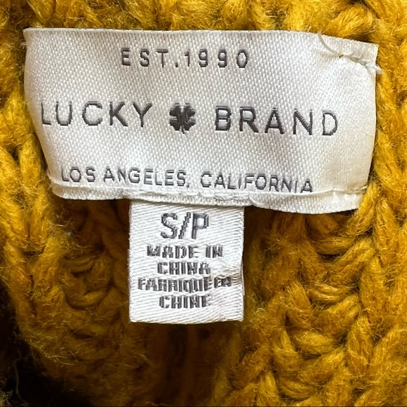 Lucky Brand Women’s Chunky & Soft Mustard Gold Turtleneck Sweater Oversized S/P - Picture 7 of 9